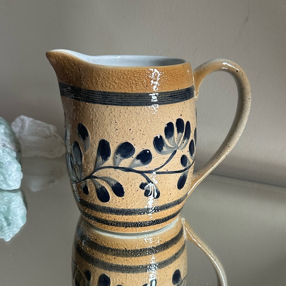 Teleflora Williamsburg Collection Ceramic Pitcher Vase